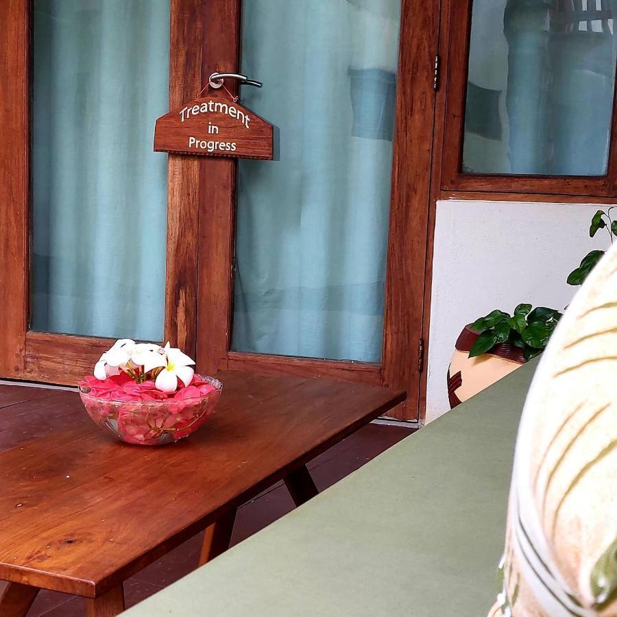 Kena Beach Hotel 마템웨 외부 사진