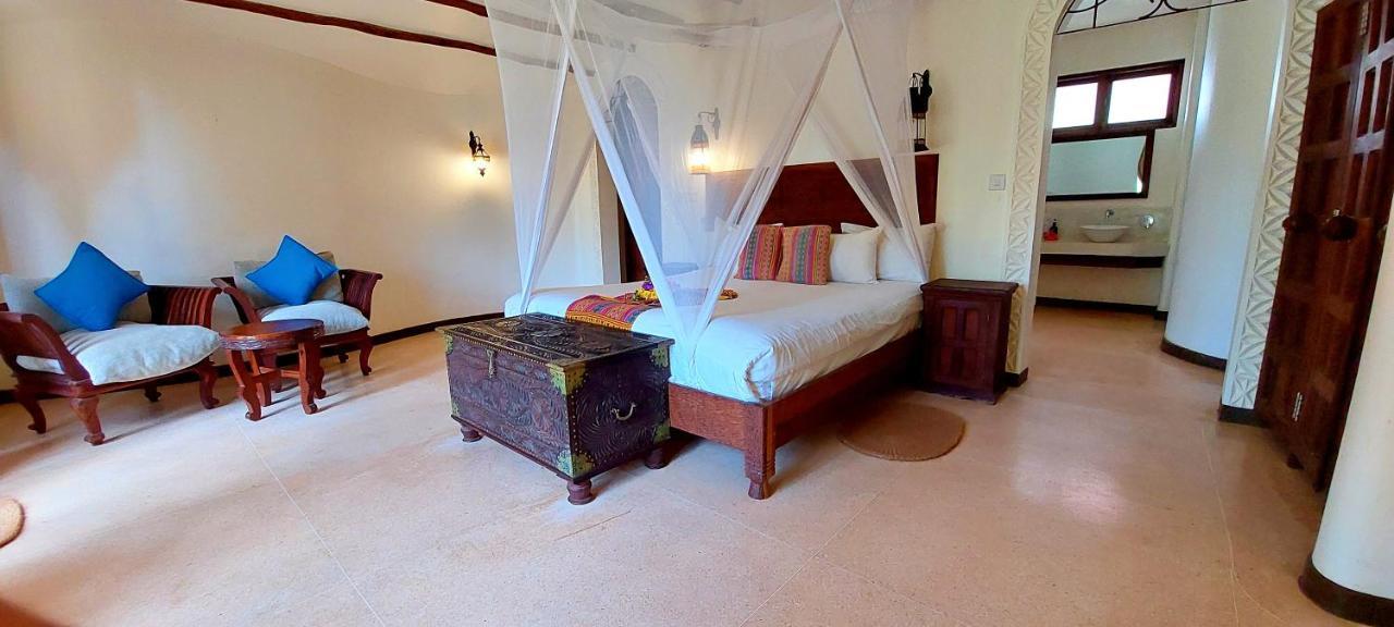 Kena Beach Hotel 마템웨 외부 사진